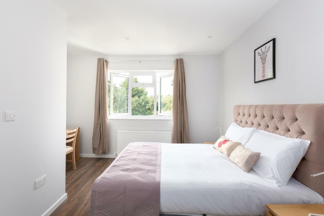 Austin David 3* Harrow